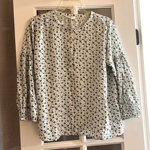 Caslon 3/4 Sleeve Tunic. Medium